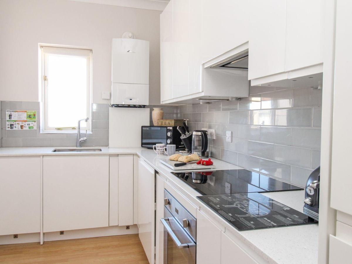 Ocean Watch 5 Apartment Уеймут Екстериор снимка